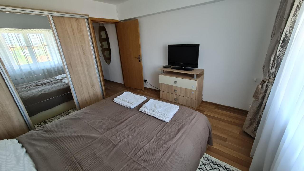 Vs Central Apartment Otopeni Exteriér fotografie